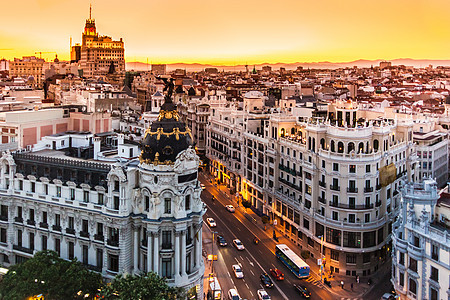 西班牙马德里 大Via全景景观露台世界阳台街道橙子旅行建筑天际城市图片