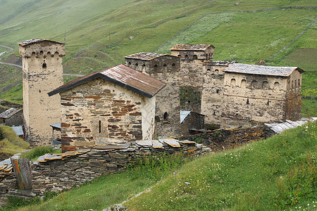 格鲁吉亚乌舒古利 格鲁吉亚 欧洲村庄旅游旅行建筑物房屋小屋风景岩石全景山脉图片