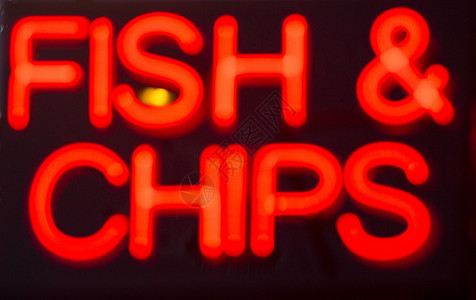 鱼和薯片餐厅亮光灯灯光屏幕筹码窗户薯条咖啡店零售标志店铺色彩背景图片