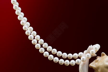 珍珠项链钥匙珠宝宝石细绳奢华白色财富反射礼物图片