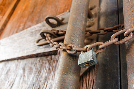 生锈链和主键墙纸乡村入口木头钥匙古董螺栓安全艺术金属图片