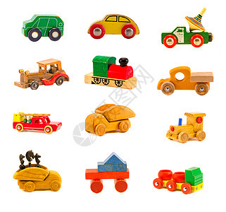 收集白色孤立的旧木制汽车卡车玩具图片
