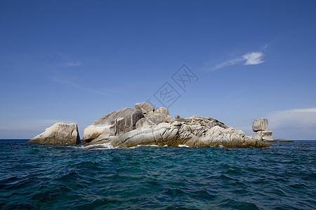 泰国高利佩岛小岛海景旅行珊瑚异国胰岛天堂岩石海洋天空蓝色旅游图片