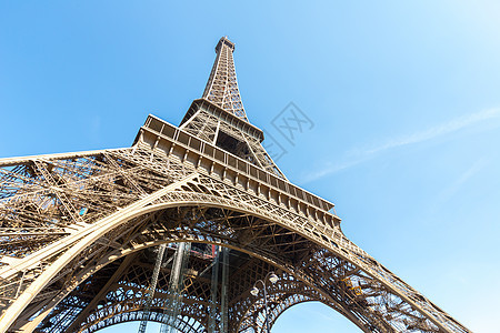 埃菲尔塔巴黎夏季首都金属纪念碑旅游铁塔观光建筑学旅行假期风景图片