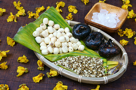 越南菜 甜莲豆种子粥食物糖果甜点小吃课程灯泡盘子美味糖糖板栗图片