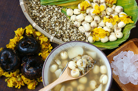 越南菜 甜莲豆种子粥甜点小吃糖果糖糖课程糖浆食物盘子营养蔬菜图片