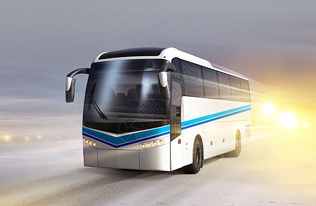 冰路白色公共汽车图片