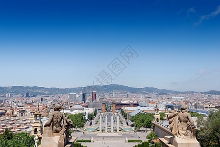 巴塞罗那全景晴天旅游建筑城堡脚步博物馆夫妻蓝色正方形钟楼图片