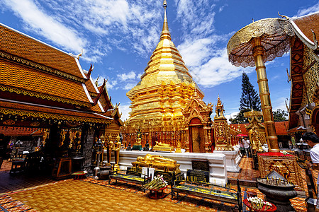 金佛塔 清迈 泰国崇拜蓝色佛教徒旅游佛塔文化宗教寺庙热带旅行图片