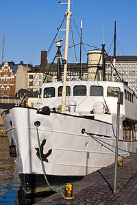 旧船游艇航行港口白色桅杆旅行运输巡航血管码头图片