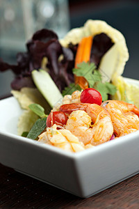 泰国沙拉加海食饮食香菜辣椒盘子食物鱿鱼营养乌贼午餐美食图片