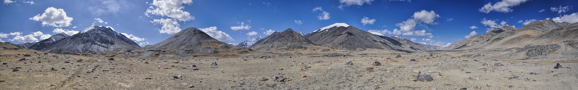 塔吉克斯坦概况山脉岩石远足风景美丽丘陵全景水平图片