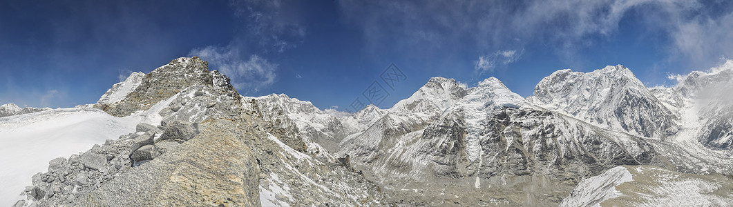 康钦坚加远足风景顶峰山顶冰川美丽首脑天空山峰干城图片