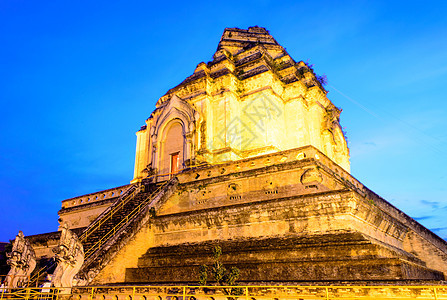 暮光泰国佛教寺古塔 古代图片