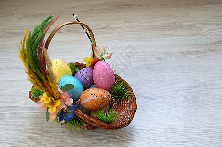 复活节鸡蛋点缀篮子装饰品装饰手提篮背景图片