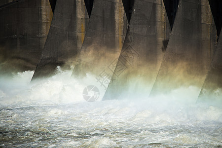 水力发电大坝近距离拍摄图片