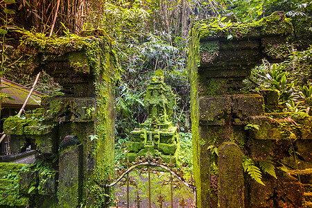 印度尼西亚乌布德巴厘寺庙精神建筑学信仰吸引力废墟崇拜传统旅行纪念碑热带图片