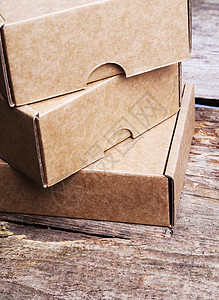 盒式纸箱回收店铺送货邮政货物木头地面纸板棕色邮件图片