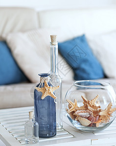夏季内装饰小屋瓶子星星枕头热带海洋玻璃假期房间桌子图片