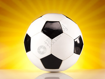 足球球和阳光 生动多彩的主题玩家运动休闲活动游戏圆形操场空气竞赛圆圈图片
