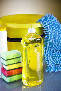 清洁产品和阳光 家庭工作丰富多彩的主题商品液体消毒洗手间刷子卫生化学品房子橡皮服务图片
