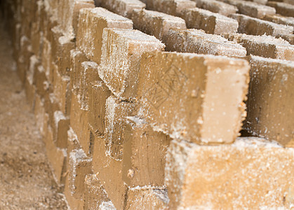 露天干燥的原砖土坯建筑学产品工厂锯末作坊建筑砖厂仓库壤土图片