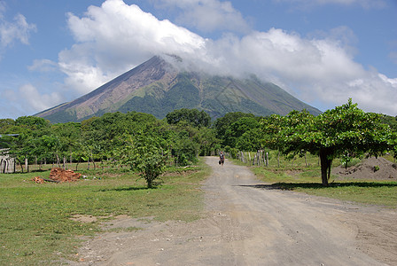 尼加拉瓜火山木头地质学乡村表位锥体农村荒野热带草地风景图片