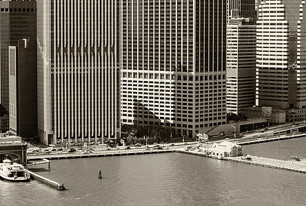 下曼哈顿的空中天线 在美丽的阳光明媚的日子地标天际办公室中心市中心旅行摩天大楼商业旅游城市图片