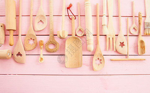 木制厨房用具擀面杖钢包搅拌勺糕点家庭粉色水平烹饪刷子星星图片