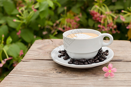 咖啡杯黑色香气咖啡咖啡店巧克力饮料泡沫食物拿铁咖啡师图片