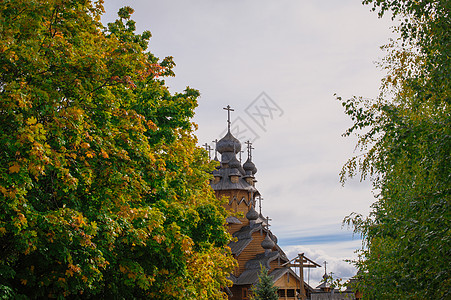 乌克兰顿涅茨克地区斯维亚托戈尔斯克旧木制东正教教堂图片