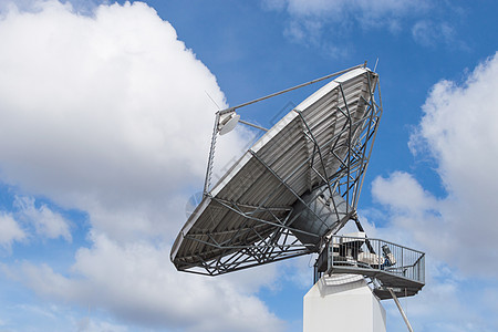 大雷达抛射式无线电天线全球信息数据流;图片