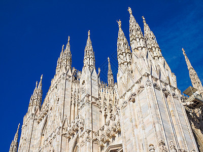 米兰大教堂建筑学教会蓝色地标天空图片
