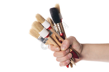 男人手中的洗白刷子画笔金属工作室创造力手指男性调色板液体红色工具图片