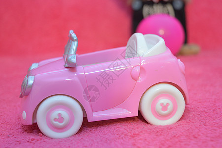 粉粉玩具车图片