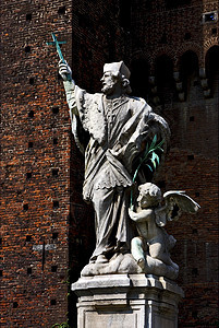城堡中的雕像三体教堂蓝光故事宗教蓝色症结棕色上帝翅膀图片
