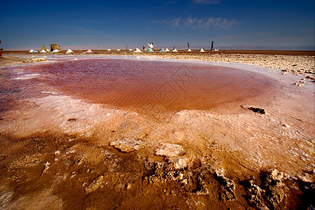 赫里德 图尼西亚阴影蓝色沙漠骆驼结晶木头粉色红色棕色黑色图片