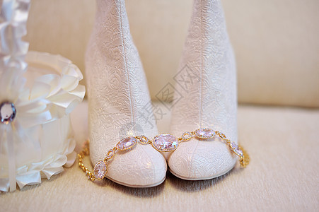 白色婚礼新娘鞋配件扣子配偶蕾丝鞋类女性庆典鞋底高跟鞋已婚图片