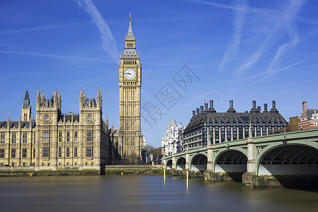 Big Ben和议会两院首都吸引力建筑学纪念碑地标天空场景旅行建筑房屋图片