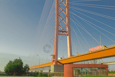 河上桥酒吧天空建造频道蓝色建筑学金属电缆建筑栅栏图片