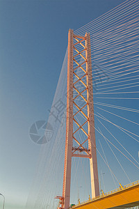 河上桥天空金属酒吧电缆蓝色建造工字建筑学栅栏建筑图片