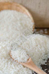白稻谷白色勺子种子美食营养文化白米棕色食物粮食图片