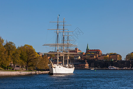 瑞典斯德哥尔摩  2011年4月30日 号船上的航行船和配额Af Chapmanqopt1888年建造码头房子港口建筑海洋历史天图片