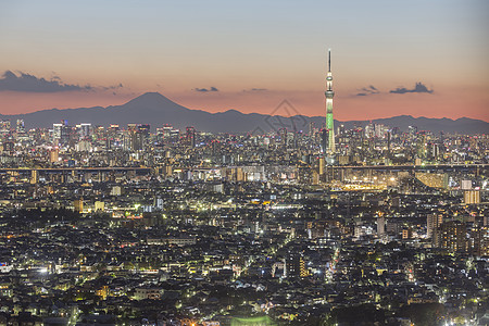 日本东京市建筑物城市火车摩天大楼建筑学市中心干线公吨天空甲板图片