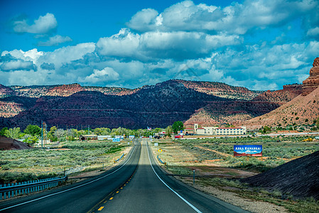 犹他州亚布拉卡纳布拉和锡安国家公园附近的地貌景观编队峡谷山脉土地场景岩石红色图片