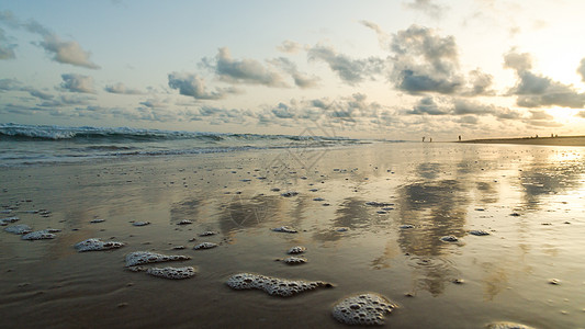 贝宁科托努的奥巴马海滩支撑波浪旅行海岸海洋背景图片
