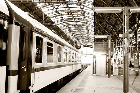 火车站交通乘客平台技术总站隧道旅行过境火车正方形图片