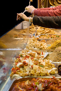 东方食物溪流油炸炙烤用餐辣椒市场餐厅午餐烹饪蔬菜图片