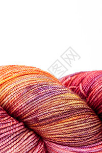 色彩多彩的羊毛线球织物工艺棉布纺织品红色宏观爱好线索针织手工图片