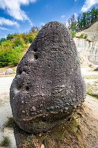 Costesti候选人     罗姆人生活和成长的石块沉积水泥砂岩岩石矿物石头沉淀风景地质学雕塑图片